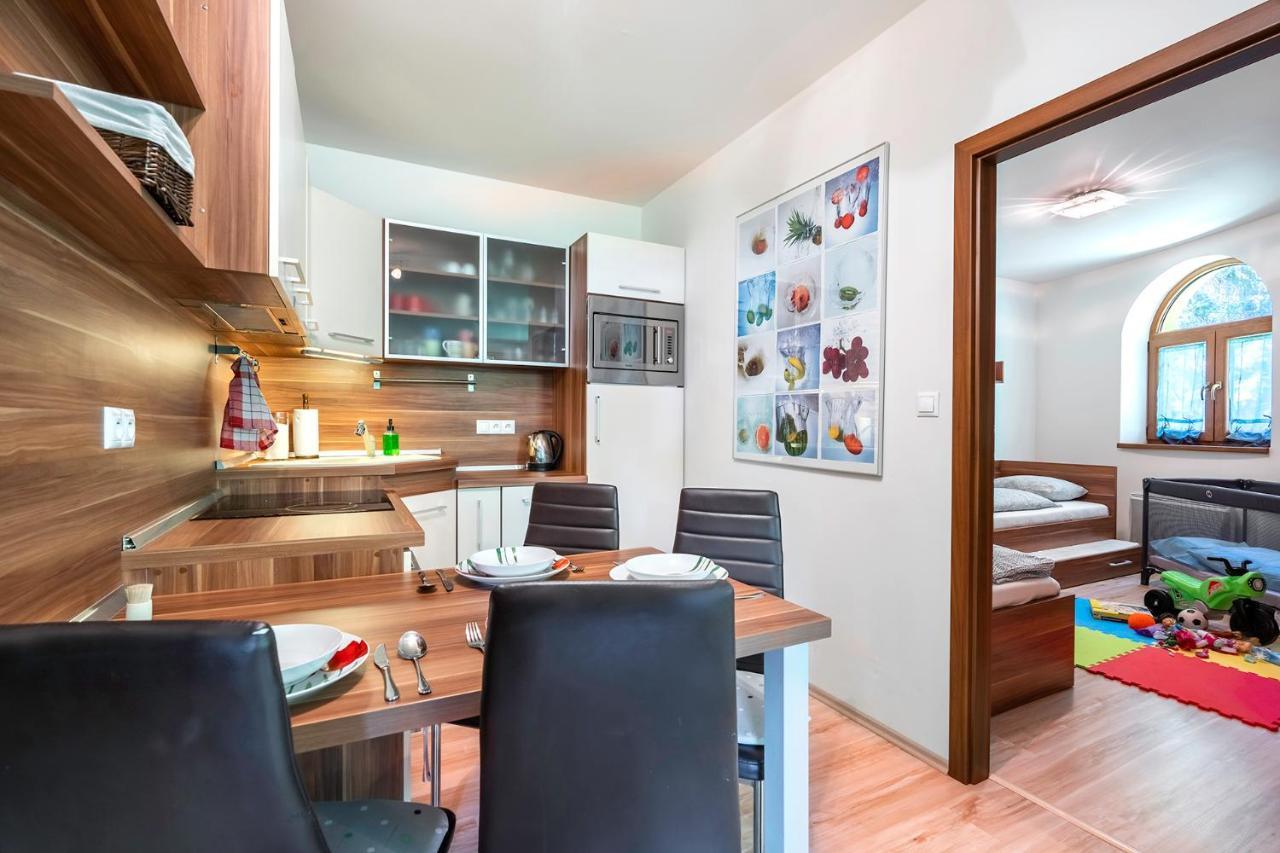 Apartment Emilka Tale-Wellness 5 Min-Balcony-Hiking-View Horna Lehota Exterior photo